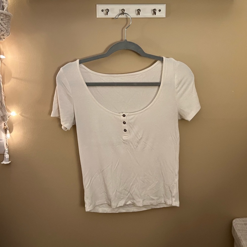 Forever 21 white crop top with buttons size M